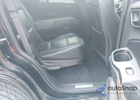 2015 Chevrolet Tahoe C1500 Ltz z USA, uszkodzony, nr VIN 1GNSCCKC8FR121461